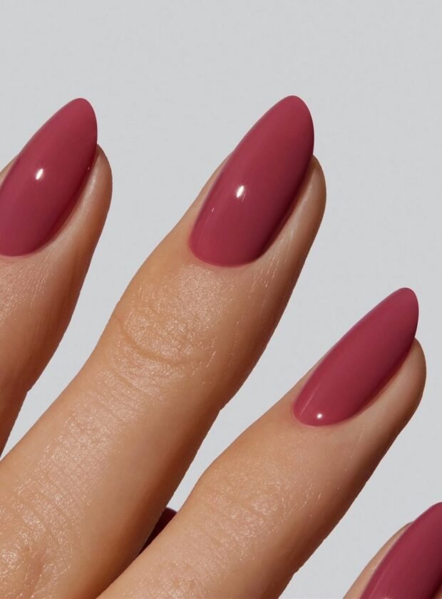 7 inspirações de unhas para madrinhas de casamento