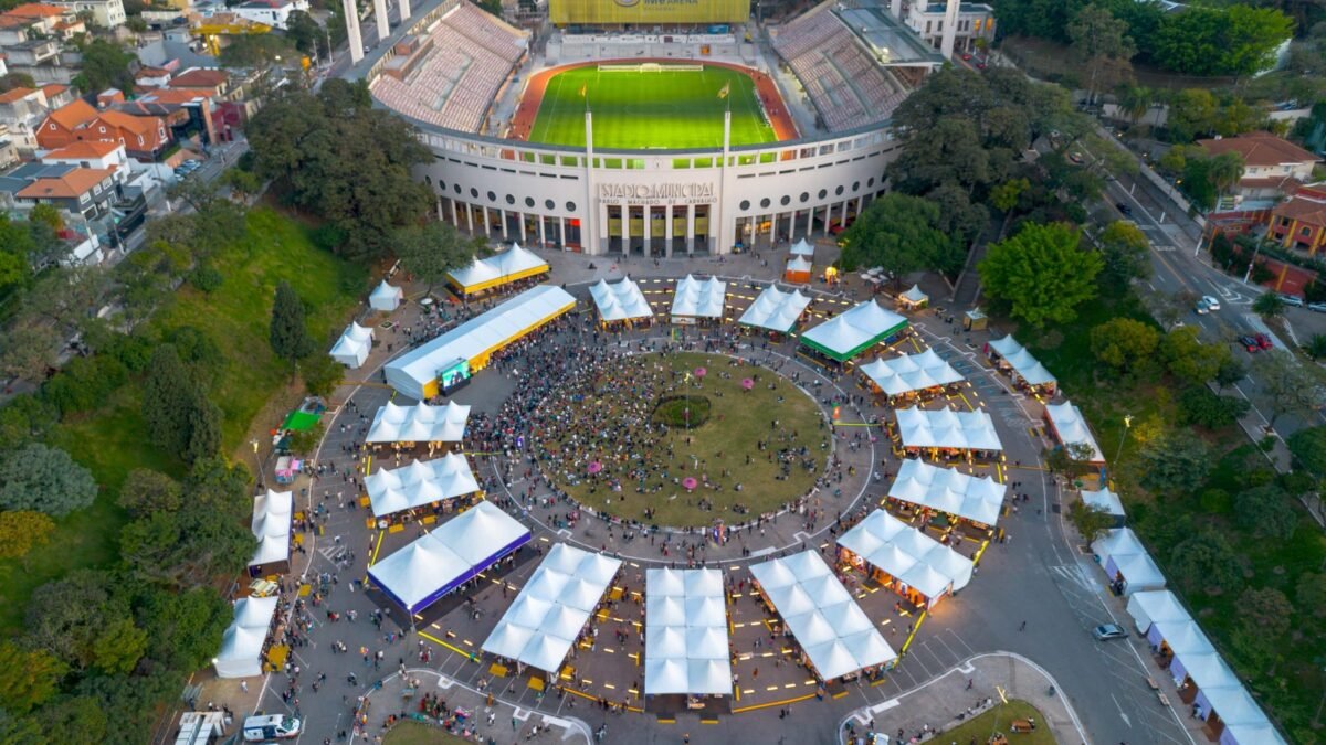 A Feira do Livro é finalista do 68º Prêmio Jabuti na categoria Incentivo à Leitura