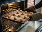 Adeus ao papel-manteiga descartável para sempre: Uma alternativa francesa de silicone reutilizável para o forno está ganhando espaço nas cozinhas modernas