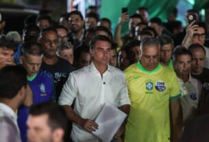 Aliados de Flávio Bolsonaro adiam mea-culpa e atribuem derrota a pacote de Lula