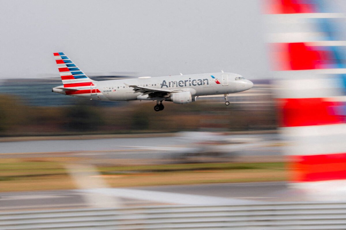 American Airlines prevê prejuízo em 2026 com alta do combustível