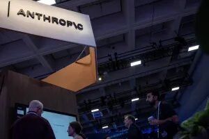 Anthropic desafia turbulência do mercado e mantém plano de IPO bilionário