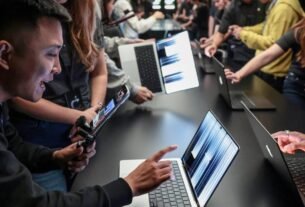 Apple lança notebooks com tela sensível ao toque e valor elevado
