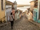 Às margens do Rio São Francisco, a cidade alagoana que preserva igrejas barrocas, casarões históricos e paisagens encantadoras do período colonial