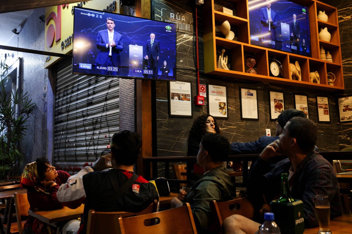 Às vésperas do 2º turno, 60% esperam melhora na economia do país, aponta Datafolha