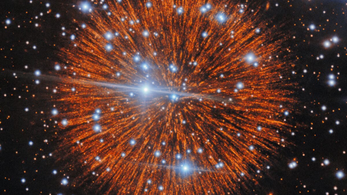Astronomers discover the secrets of 'string of pearls' supernova relic and the zombie star at its heart