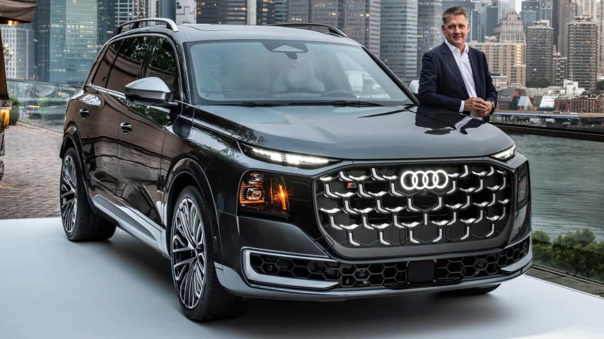 Audi CEO's Trump Rally Appearance Leaves Volkswagen Union Boss 'Ashamed' (Update)