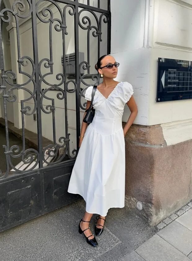 Bateu o calor? Os vestidos brancos são a saída para um look fresquinho!