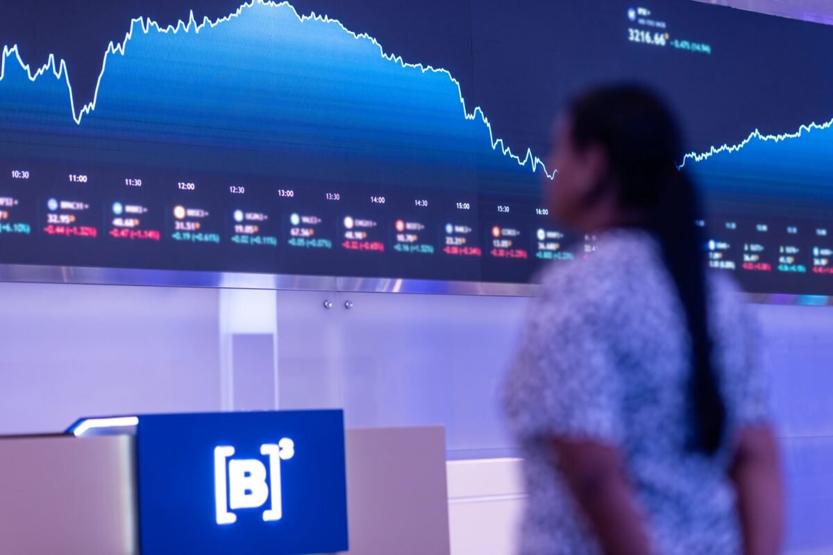 Bolsa perde R$ 734 bi com reeleição de Lula, quase o valor de uma Petrobras
