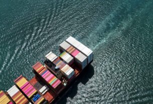 Canal do Panamá bate recorde de carga após fechamento de Hormuz