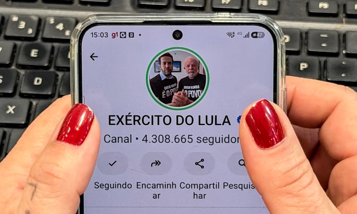 Canal Exército do Lula volta ao ar após registro no TSE