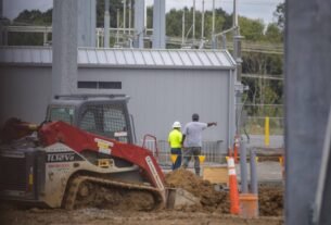 Captação de dívida para IA desacelera diante da crescente cautela dos investidores com a onda de endividamento