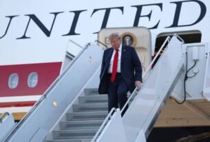 Como Trump está enfraquecendo os direitos de quem viaja de avião nos EUA