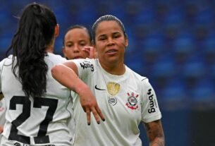 Corinthians e Palmeiras avançam como favoritas às quartas da Libertadores feminina