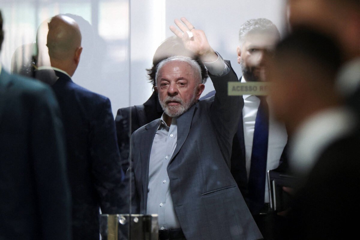 Datafolha: Avaliação negativa do governo Lula é de 39%, e positiva, de 36%