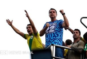 Derrota de Flávio enfraquece os Bolsonaro, mas não ofusca nova força da direita com eleições