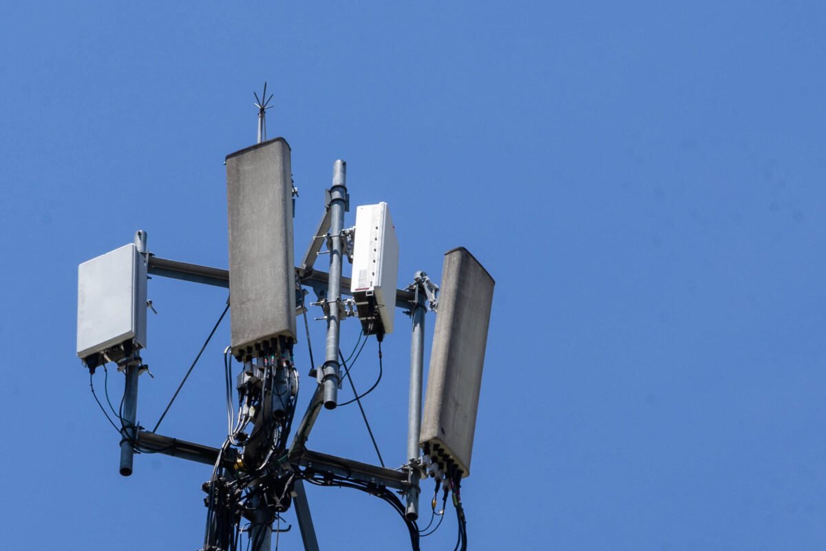 Discussão da Anatel sobre faixa de 6 GHz opõe operadoras de telefonia e provedores de internet