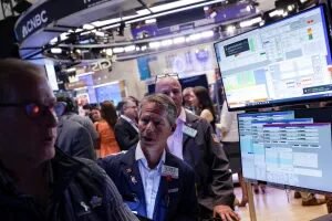 Dow Jones Futuro sobe em semana de balanços de big techs e decisões de juros
