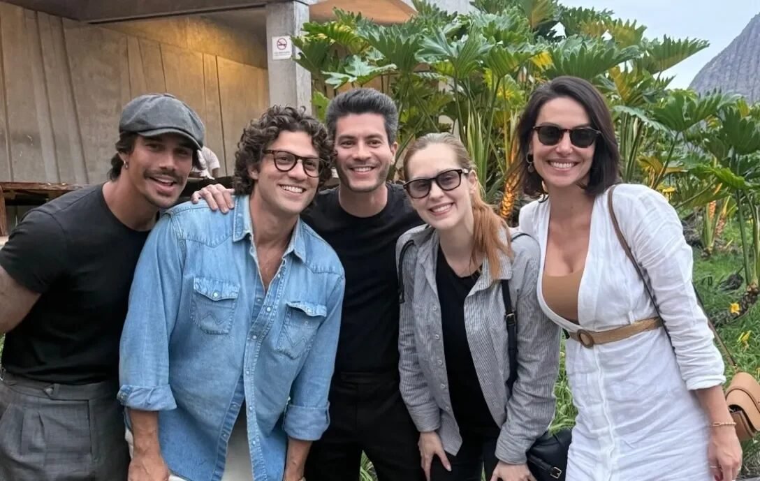 Elenco de 'Rebelde' se despede de Lua Blanco: 'Sempre em nossos corações'