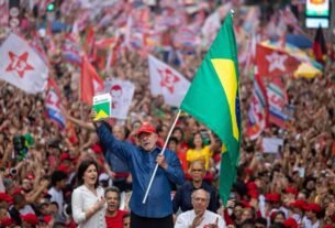Equipe de Lula prepara PEC para buscar centro da meta fiscal e prevê menos crédito subsidiado