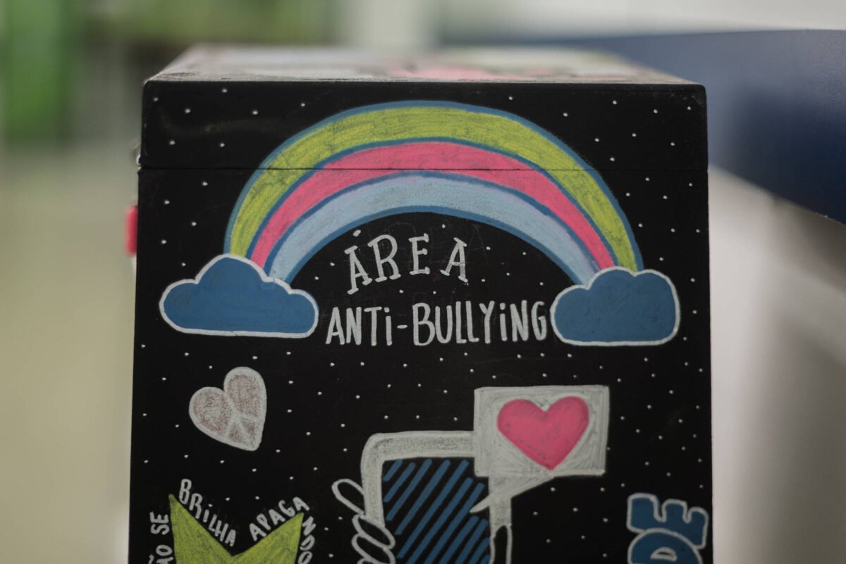 Escolas têm relatos de bullying político entre alunos após tensão na disputa eleitoral