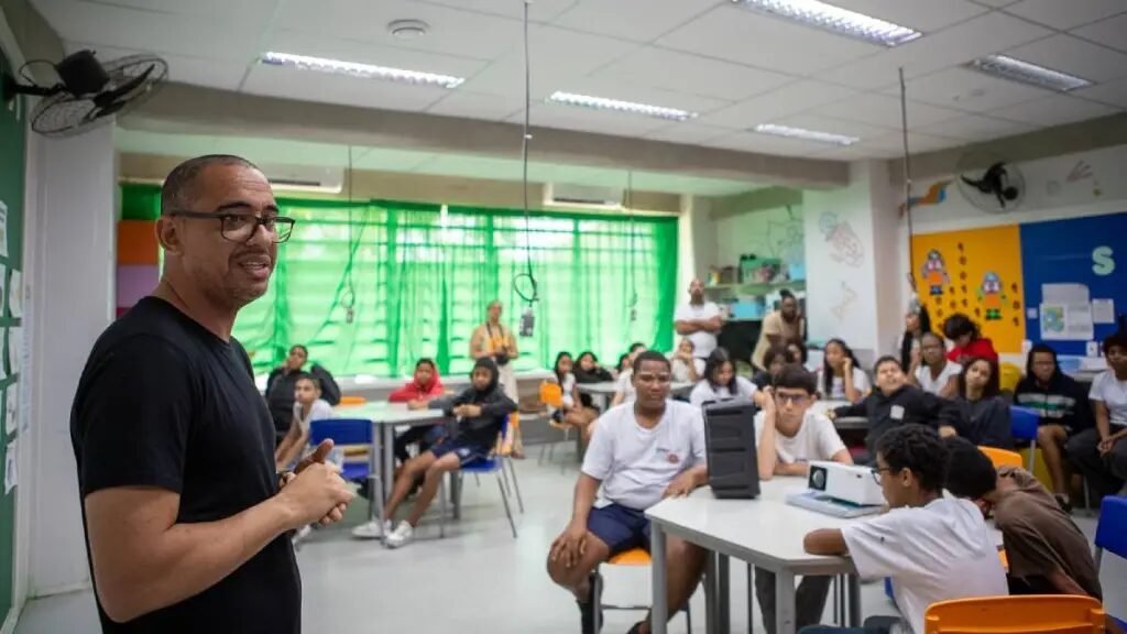 Escuta e apoio docente fortalecem o protagonismo estudantil