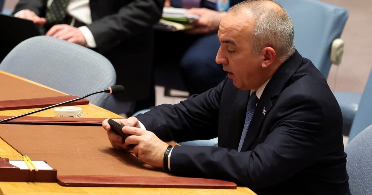 EUA e Cuba trocam farpas na ONU antes da votação sobre sanções