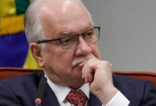 Fachin fica com inquérito sobre Master e devolve caso INSS a Mendonça