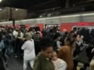 Falha de sinalização reduz velocidade da linha 11-coral da CPTM, em São Paulo