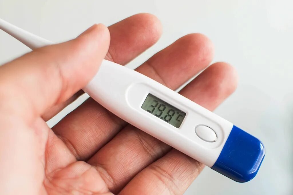 Febre após vacina pode ter relação com microbioma intestinal, sugere estudo