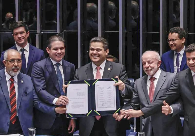 Fim da escala 6×1 é promulgado pelo Congresso: veja quando começam as duas folgas semanais