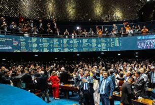 Fim da escala 6×1: veja quando começam as duas folgas semanais e a jornada de 40 horas