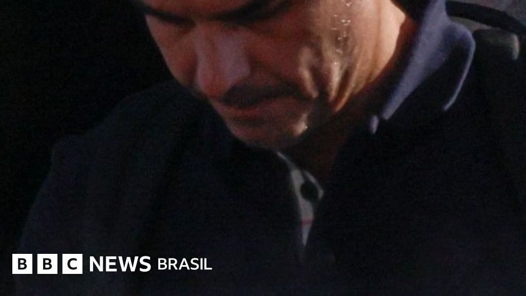 Flávio Bolsonaro desembarca na Flórida
