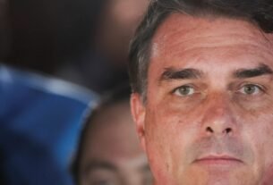 Flávio Bolsonaro diz que vai pedir cassação de chapa de Lula
