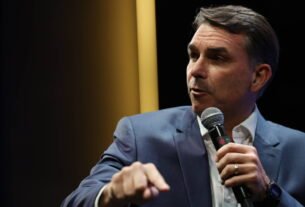 Flávio Bolsonaro diz que vai retomar benefício fiscal a eventos criado na pandemia e criticado pelo governo Lula