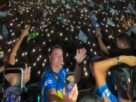 Flávio Bolsonaro pede apoio a público LGBTQIA+ em ato no CE e diz que 'serão sempre bem-vindos'