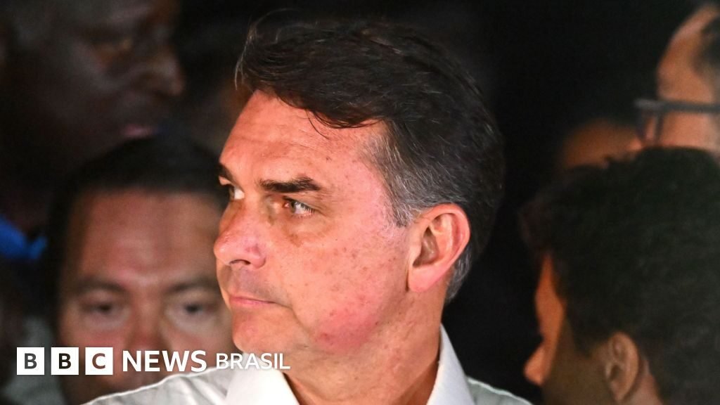 Flávio Bolsonaro vai para os EUA após derrota nas eleições: o que acontece agora?