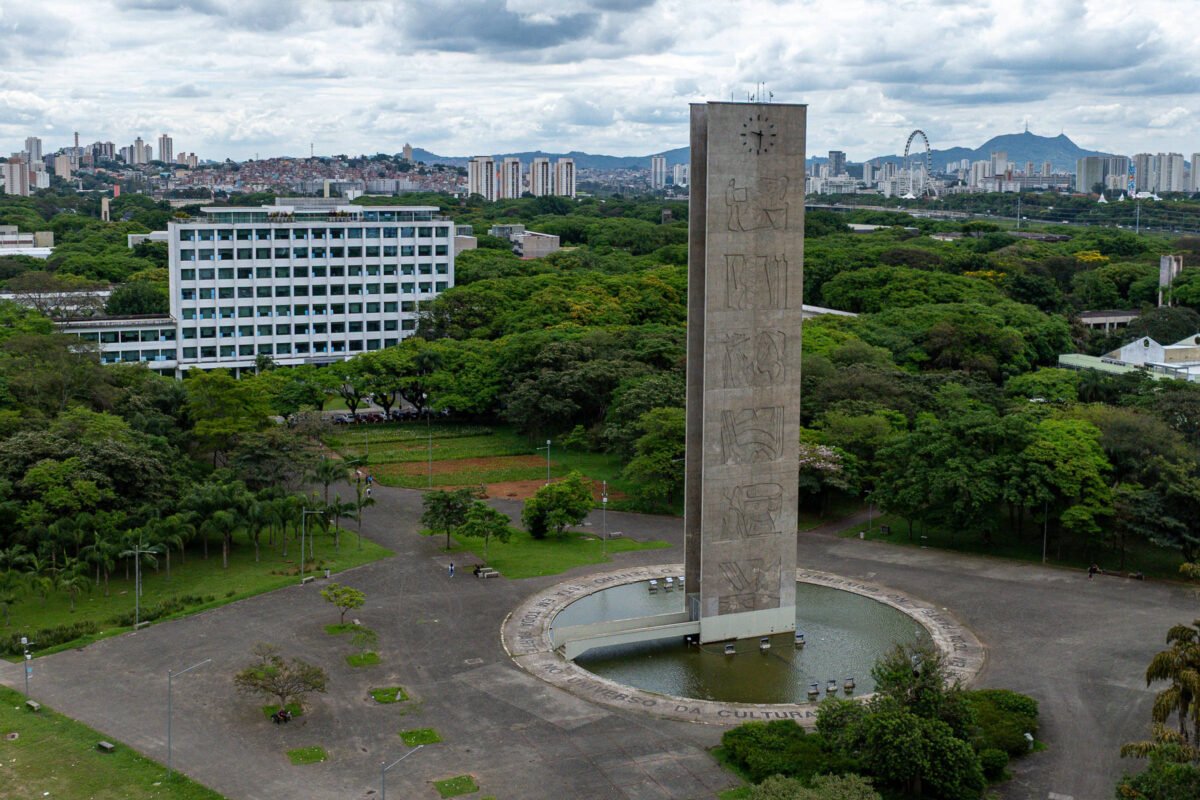 Fuvest libera consulta a locais de prova da 1ª fase do vestibular 2027; saiba como acessar