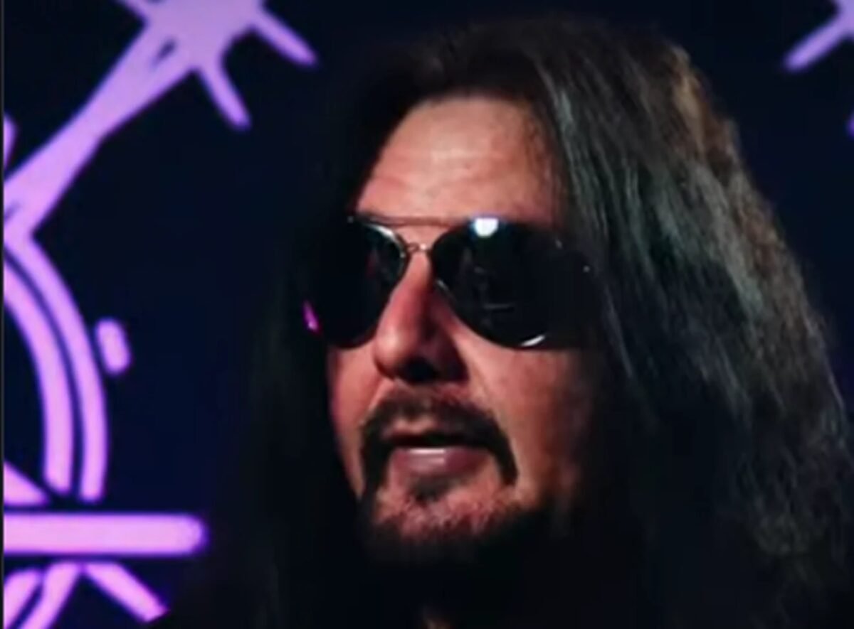 Gene Hoglan (Death) fala sobre o Metallica ter plagiado o Dark Angel