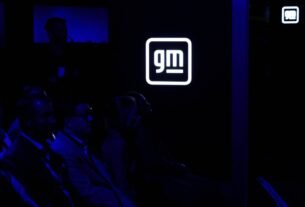 GM quer reduzir para dois anos desenvolvimento de carros com IA