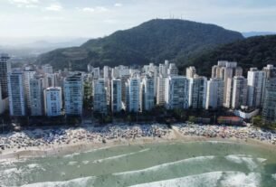 Guarujá vai cobrar taxa de até R$ 145 para entrada de veículos de turistas