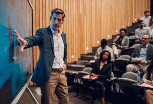 Guia de Cursos: como está o mercado de administração no cenário brasileiro?