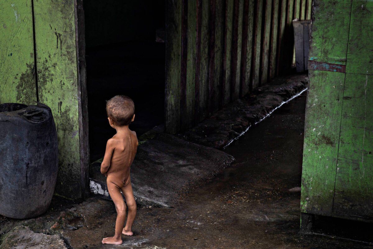 Inquéritos sobre genocídio de yanomamis patinam quatro anos após crise em Roraima