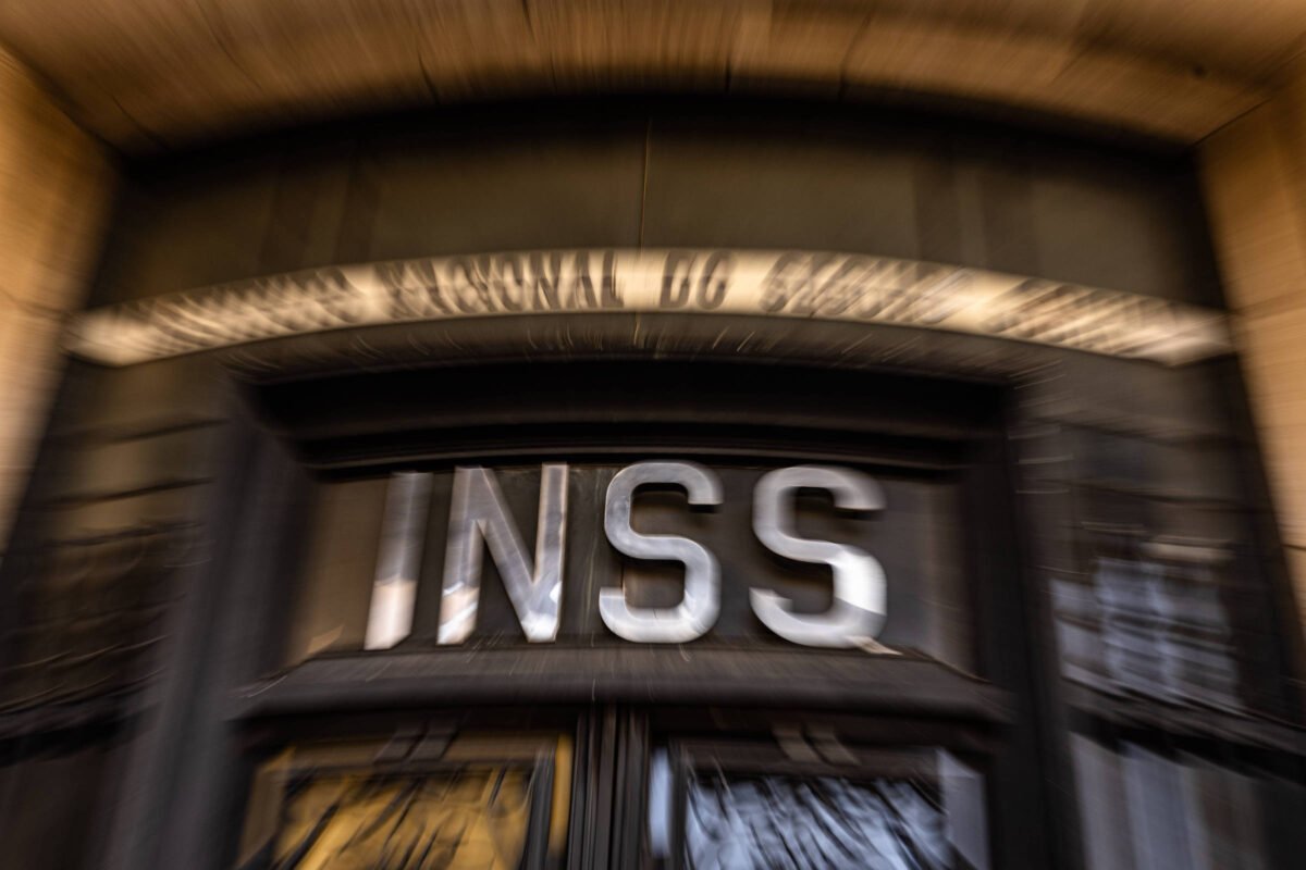 INSS devolve R$ 3,6 bilhões a segurados que contestaram fraude, e 1,6 milhão esperam valores