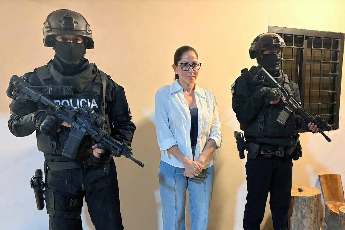 Justiça do Equador decreta prisão preventiva de ex-candidata presidencial por lavagem de dinheiro