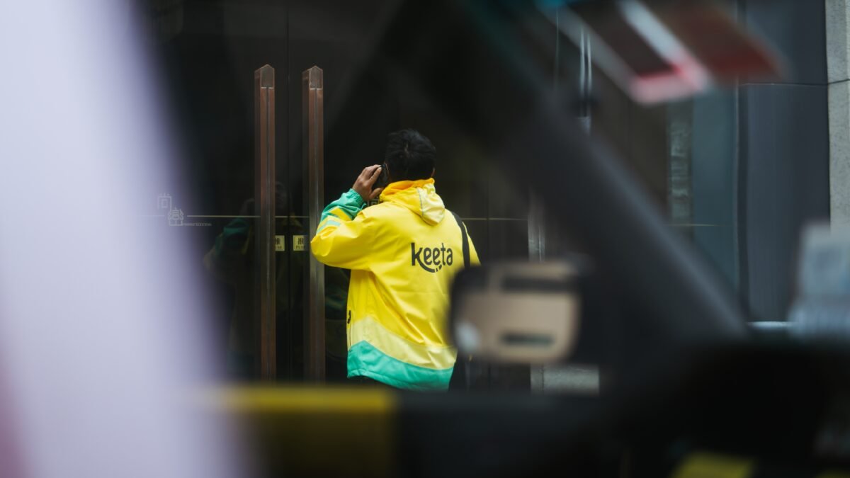 Keeta, da chinesa Meituan, é processada por listar restaurantes sem autorização