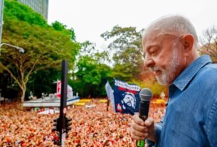 Lula vai autorizar TSE a quebrar seu sigilo e de seus filhos