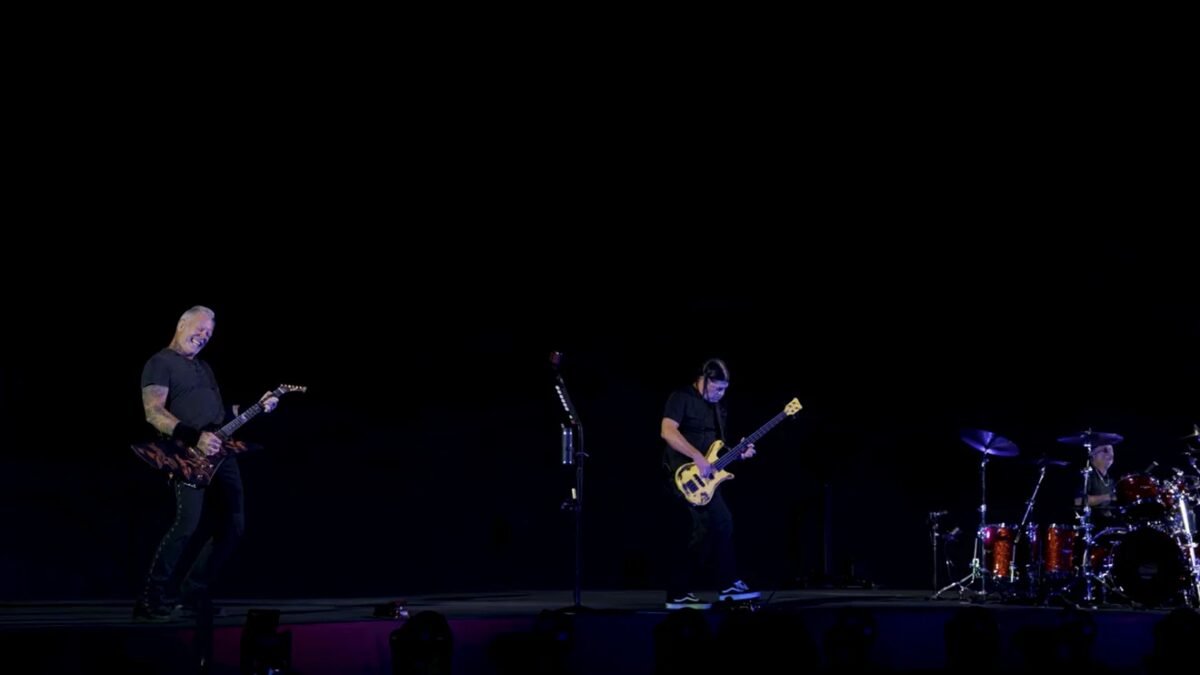 Metallica estreia vídeo de residência na Sphere e impressiona com homenagem a Cliff Burton