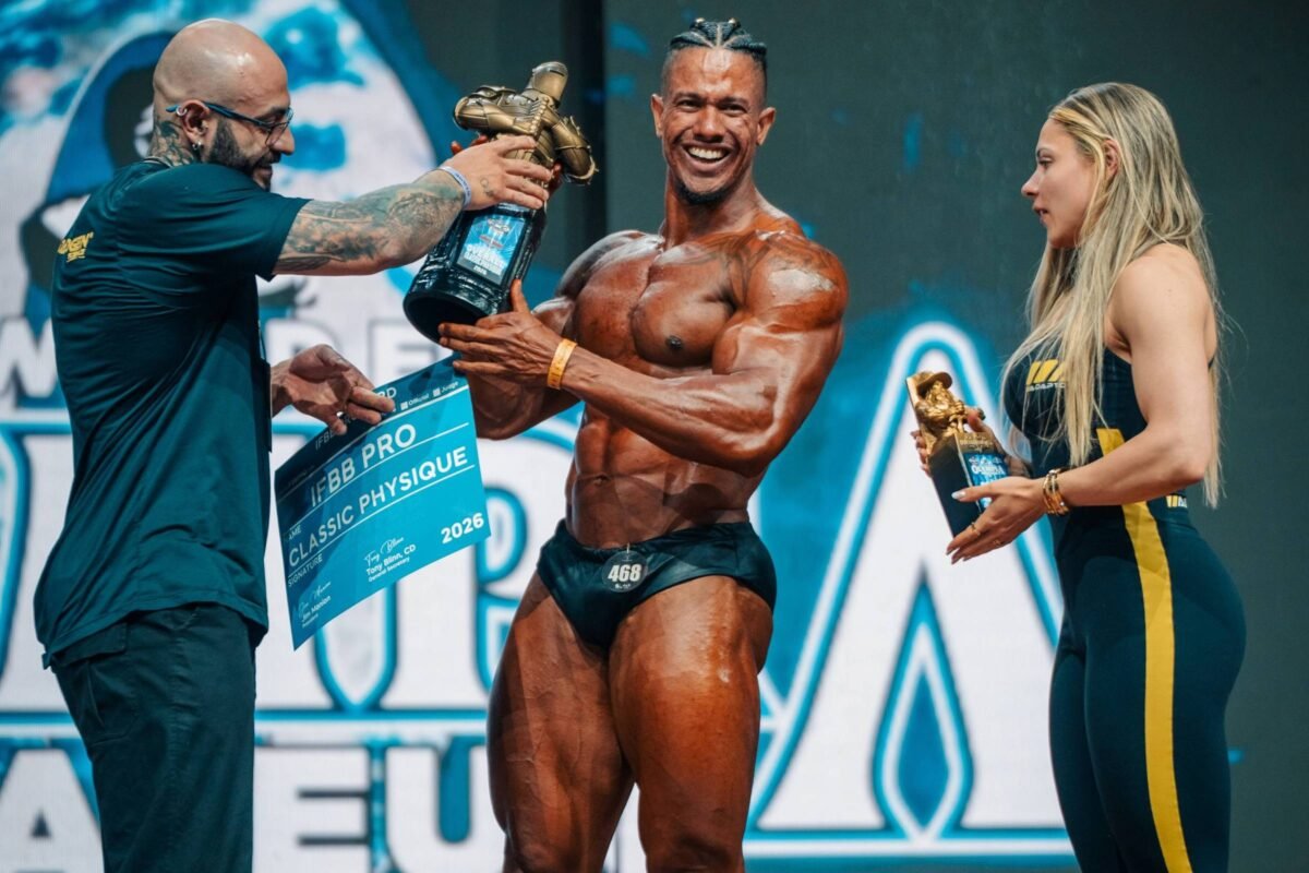 Mr. Olympia Brasil 2026 premia 24 novos atletas com o cartão profissional