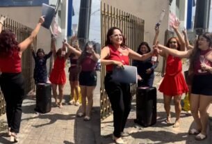 Mulher comemora divórcio com espumante, música e confetes: “Coragem de recomeçar”; vídeo